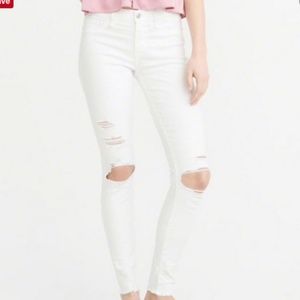 Ripped White Low Rise Super Skinny Jeans Size 4